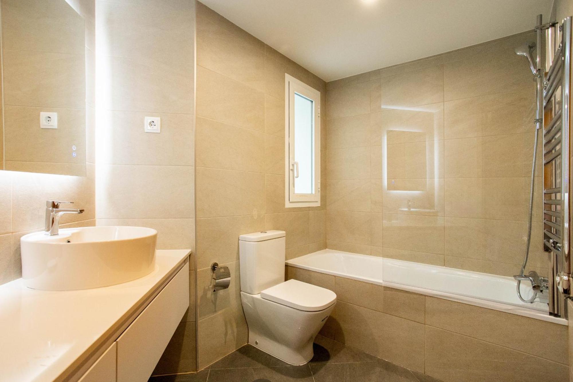 Bernabeu Luxe En Apartamento Madri
