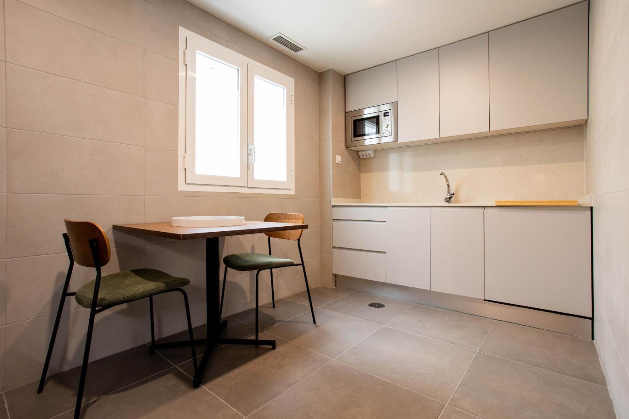 Bernabeu Luxe En Appartement *