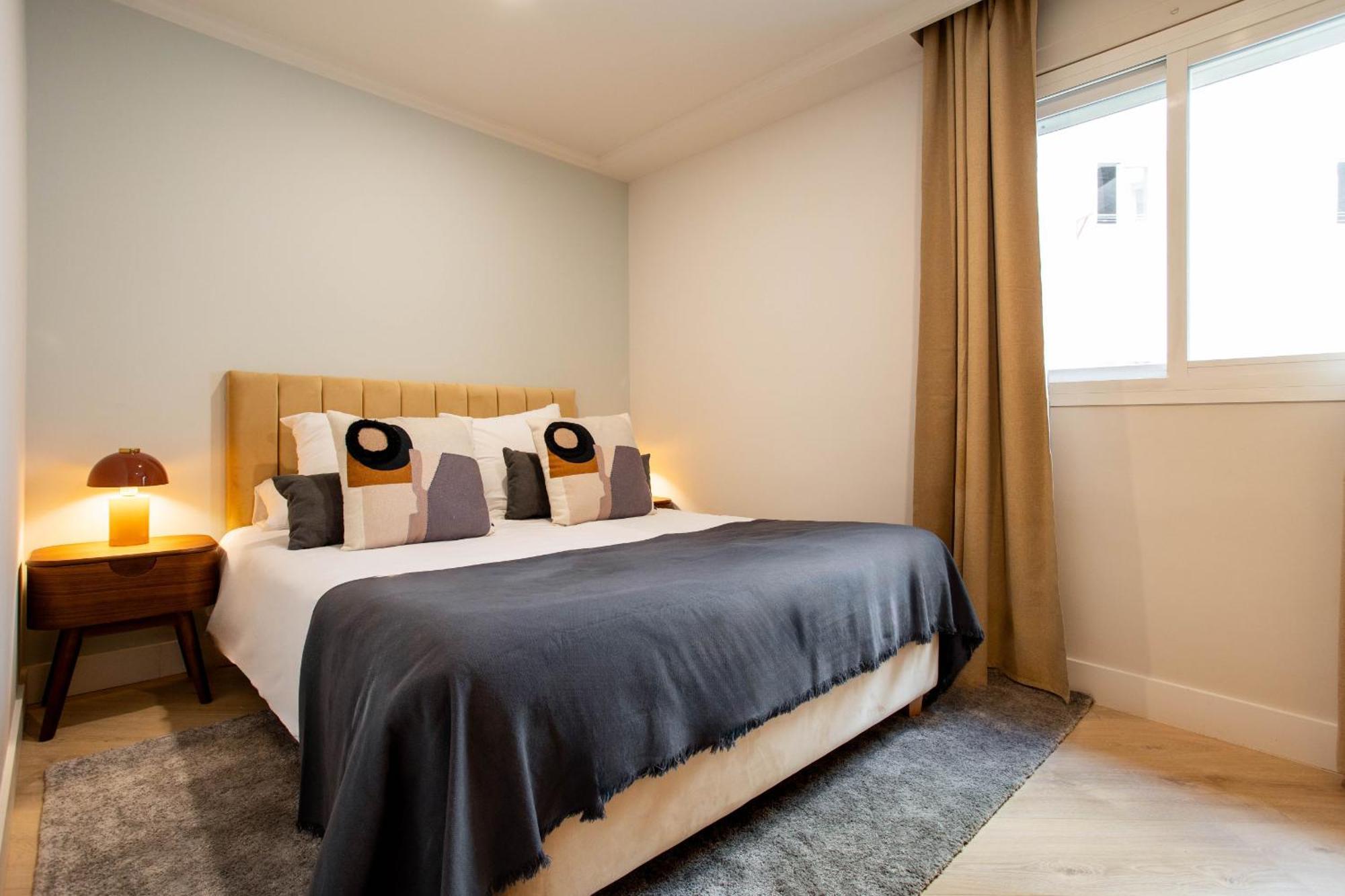 Bernabeu Luxe En Appartamento